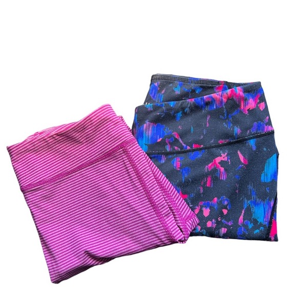 Zella Under Armour | Bundle of 2 Cropped Athletic Leggings size Medium - Picture 2 of 10